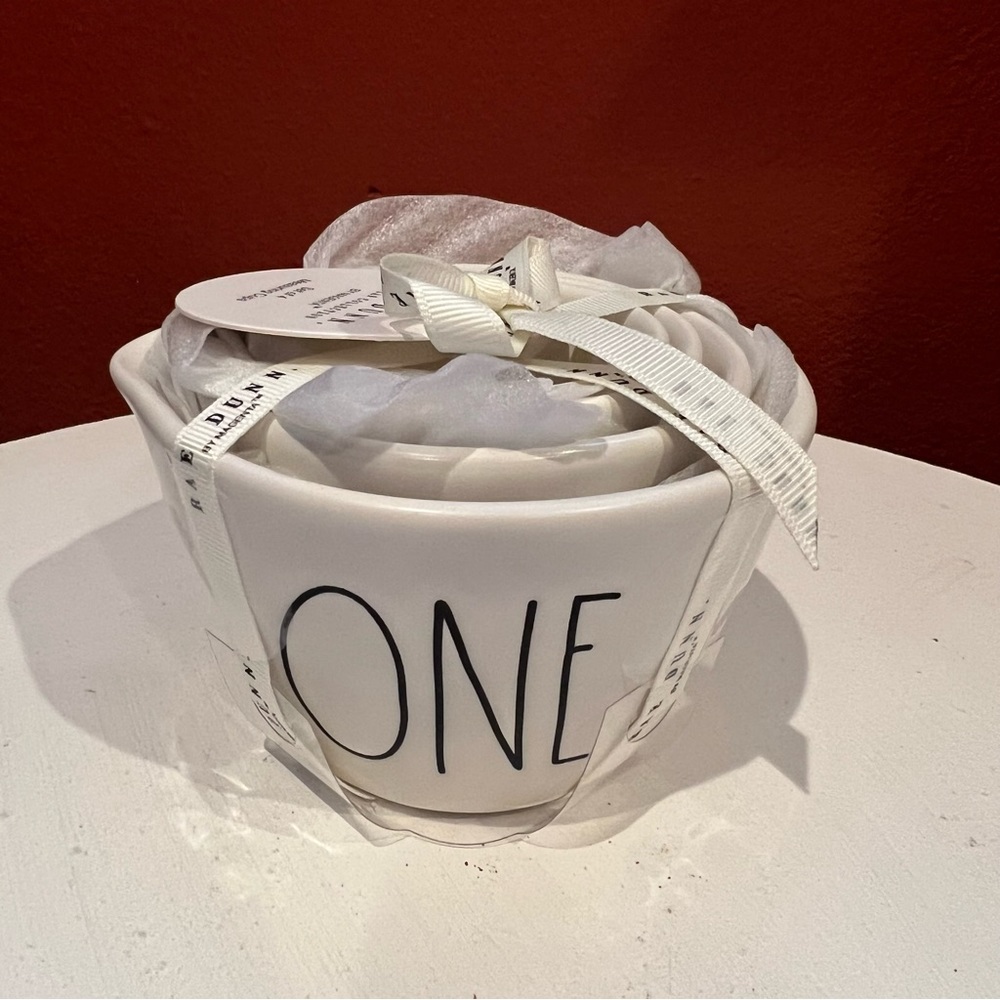 Rae Dunn ceramic measuring cups